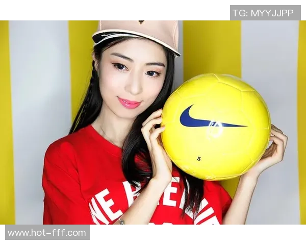 足球宝贝化妆技巧揭秘让你瞬间变身赛场女神的完美妆容指南