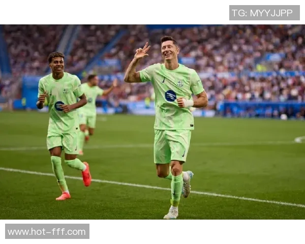 银河足球队拉菲安的辉煌历程与未来展望解析